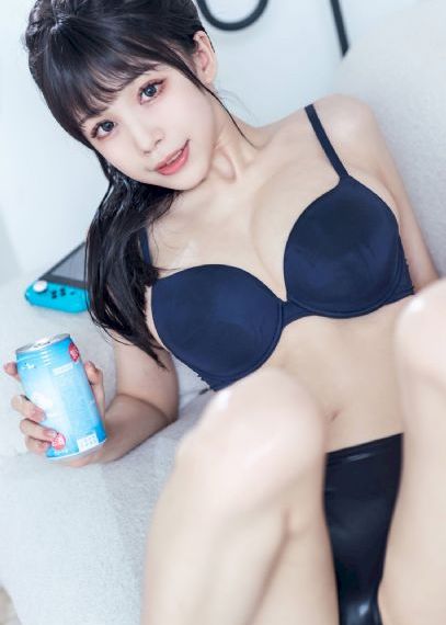 漂亮的嫂子韩国_720韩国电影在线观看
